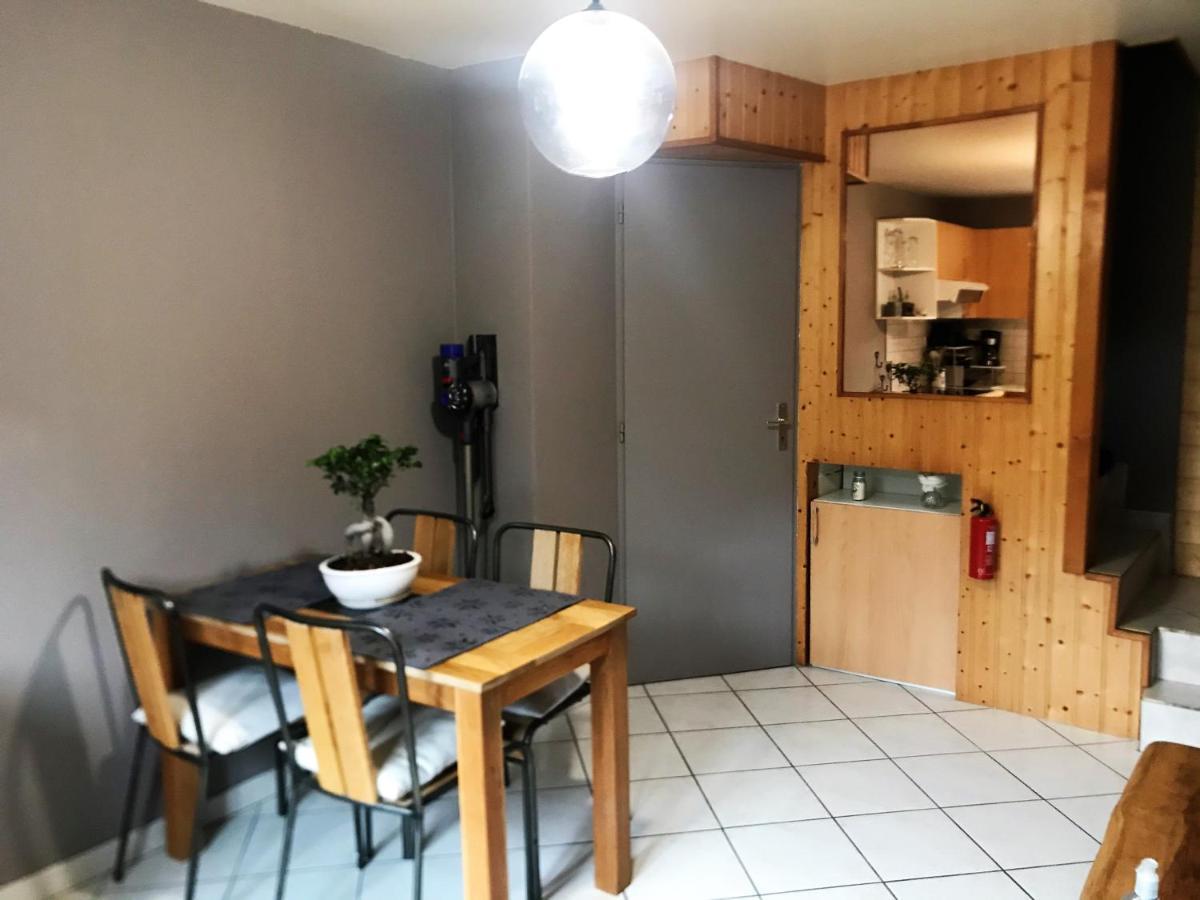 Charmant Appartement 2-4 Personnes Entre Annecy Et Aravis โธนส์ ภายนอก รูปภาพ