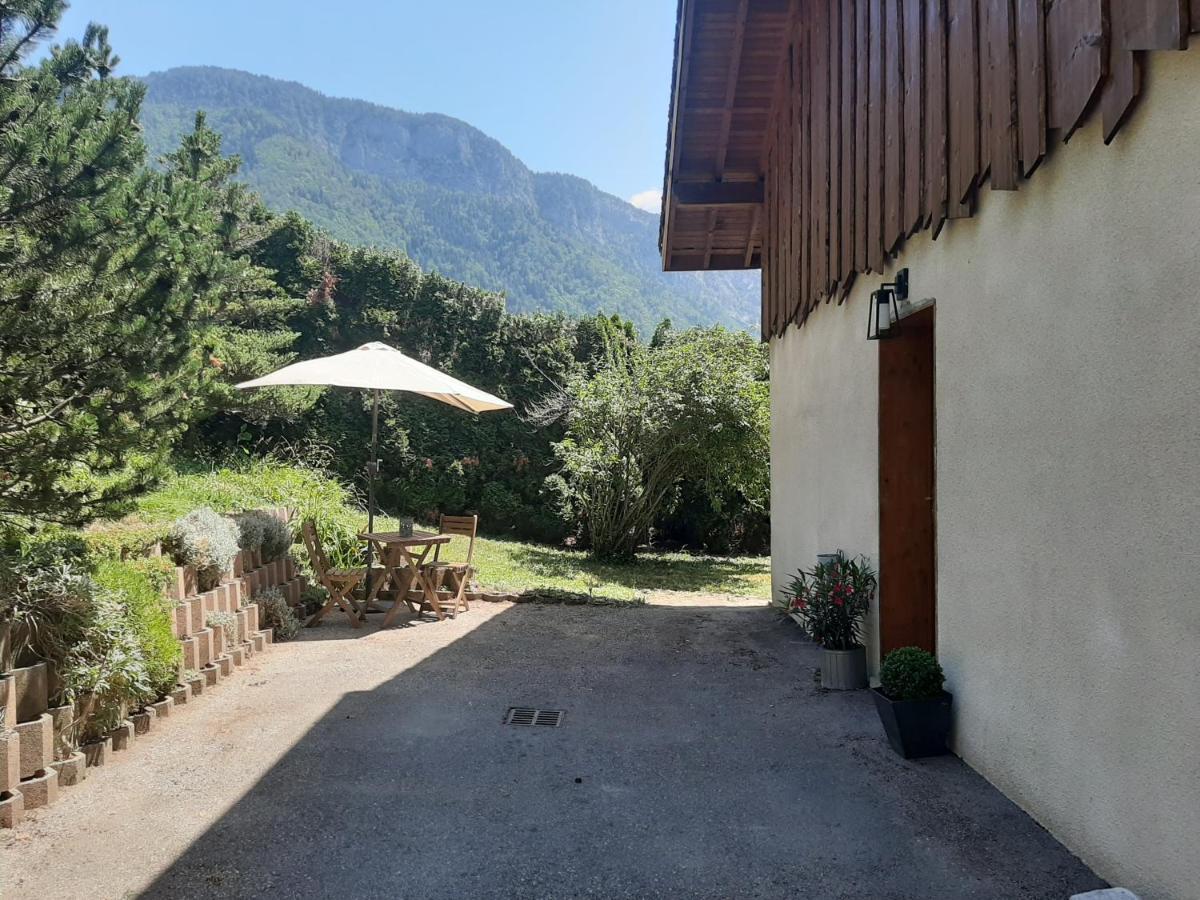 Charmant Appartement 2-4 Personnes Entre Annecy Et Aravis โธนส์ ภายนอก รูปภาพ